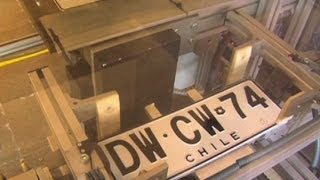 Miradas Fabricación de placas patentes [upl. by Adaha474]