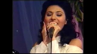 Ceca  Lela Vranjanka  LIVE  Svadba 1995 [upl. by Barnabe]