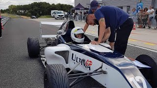 F4 sur le circuit de Haute Saintonge Max attaque [upl. by Quirk]