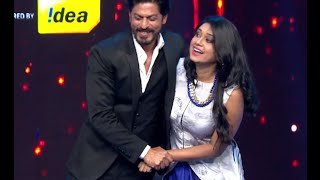 Shah Rukh Khan crazy dance at The Royal Stag Mirchi Music Awards  Radio Mirchi [upl. by Aulea]