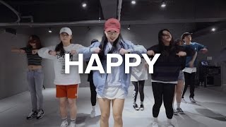 Happy  Pharrell Williams  Sori Na Choreography [upl. by Aihsas]