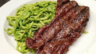 Tallarines verdes con bistec [upl. by Lanaj]