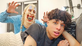 BREAKING INTO LARRAYS HOUSE SCARE PRANK [upl. by Ahsenwahs]