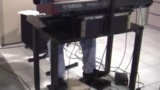 Play Your Keyboard While Simultaneously Triggering Its Drum Kit With External Foot Pedals [upl. by Baer]