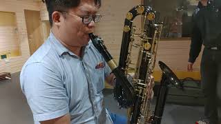 Mr William Chung plays ContraAlto amp Contrabass Clarinet [upl. by Aonian]