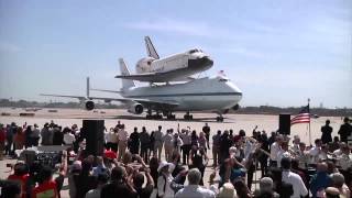 Space Shuttle Endeavour Receives Warm Welcome at Los Angeles International Airport [upl. by Thoma427]