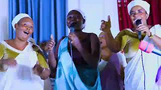 icyoyanditse yaracyandi imana by abasaruzi choir tv [upl. by Meador]