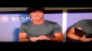 Joachim Löw wącha swoje jaja i dupe xD  FUNNY EURO 2016 HD [upl. by Atinat]