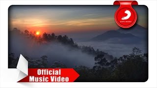 Musikimia  Kolam Susu Official Music Video [upl. by Cesare]