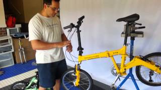 Zoom suspension preload adjustment folding bike [upl. by Windsor999]