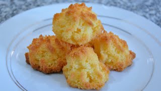 BOLINHOS DE COCO 🥥  COQUINHOS  RECEITA DOCE SIMPLES RAPIDA E UMA DELICIA 😋 [upl. by Siclari456]