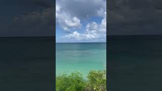 Disfrutando de la vista desde la playa magazine en saintgeorges grenada westindies royalton [upl. by Reinertson126]