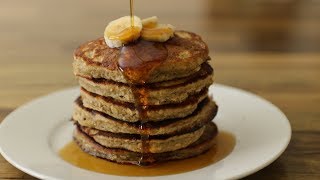 Healthy Banana Oatmeal Pancakes [upl. by Isidor]