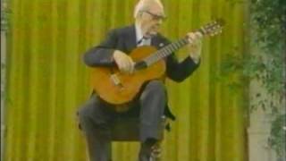 Rare Guitar Video Andreas Segovia plays Guardame Las Vacas by Luis de Narvaez [upl. by Ahsenev]