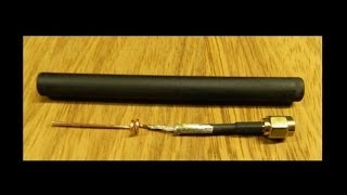 Dipole Antenna for 5GHz and 58GHz [upl. by Elamaj]