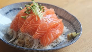 연어덮밥  Salmon Donburi  꿀키 [upl. by Nerra]