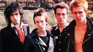 The Clash Every Little Bit Hurts 1980 [upl. by Glaser]