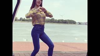 IN MY FEELINGS  DRAKE DANCE CHALLENGE  KIKI DO YOU LOVE ME DANCE  ASIAN GIRL  VIETNAM [upl. by Nissie]