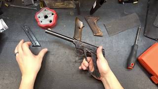 Colt Huntsman Teardown how to field strip Colt Huntsman and Woodsman [upl. by Assiruam]