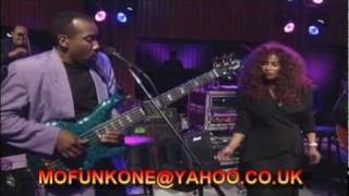 CHAKA KHAN amp FOURPLAY  BETWEEN THE SHEETSLIVE TV PERFORMANCE [upl. by Laehcar]