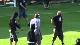 Geplanter RapidPlatzsturm beim Wiener Derby  Spielabbruch 22052011 HD [upl. by Gerbold]