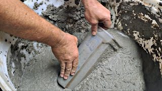 Pouring Aircrete in to A wall [upl. by Haidedej]