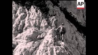 SHERPA TENZING CLIMBS MOUNT PAGANELLA  NO SOUND [upl. by Seugirdor]