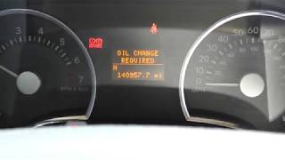 Reset the oil light on your Mercury Mountaineer  Ford Explorer [upl. by Siravaj]