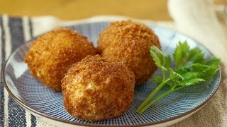 게살 크림 크로켓  Crab Cream Croquette  かにクリームコロッケ  꿀키 [upl. by Ednyl]