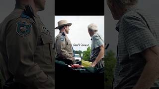 Smart old man tricked the cops 👮👴 movie series themule [upl. by Kath142]