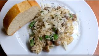 Nem cremet risotto m champignons amp grønne asparges  Opskrift  149 [upl. by Spillar]