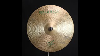 Istanbul Agop 19quot Signature Ride  1598g [upl. by Hassett752]