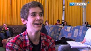 Schulbeginn um 9  TV Bayern live am 26102014 [upl. by Adnoved]