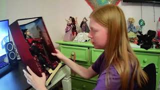 Unboxing a Disney Designer Collection 2022 Mulan [upl. by Ayokal]