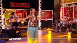 Oum quotSalamquot  Acoustic  TV5MONDE [upl. by Vowel]