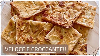 SCHIACCIATA SENZA LIEVITAZIONE  Saporita e croccante con patate e cipolle  Super veloce da fare [upl. by Slade562]