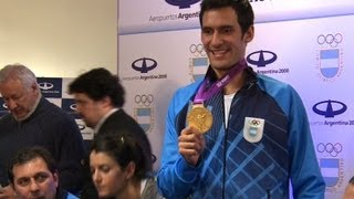 quotEspero que sea el comienzo de algo importantequot dijo el ganador de la medalla de oro [upl. by Bren]