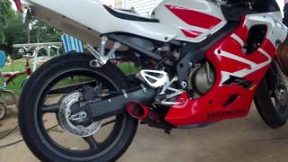 Coffman exhaust on 2001 Honda F4i [upl. by Messab333]