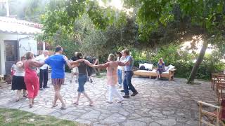 introduction to Siganos Cretan Dance [upl. by Kajdan]