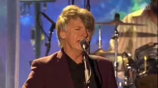 Crowded House  Dont Dream Its Over Live At Sydney Opera House [upl. by Ursa]