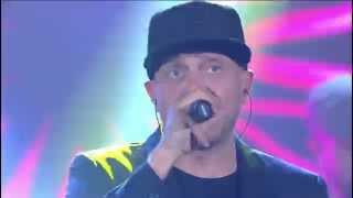 Max Pezzali  Hanno ucciso lUomo Ragno Live  Radio Italia 21015 [upl. by Nester]