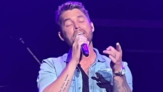 Brett Young “ Lady”  Honolulu Hawaii  February 3 2023 [upl. by Adnahsam]