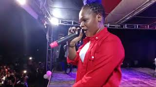 TAKULA OBWONGO 2024 BUSOGA ONE FM VANIE TYRAH LIVE PERFORMANCE KOMTV [upl. by Chavez]