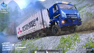 Spintires MudRunner Kamaz Dangerous mountain crossing road Gameplay [upl. by Gierk]